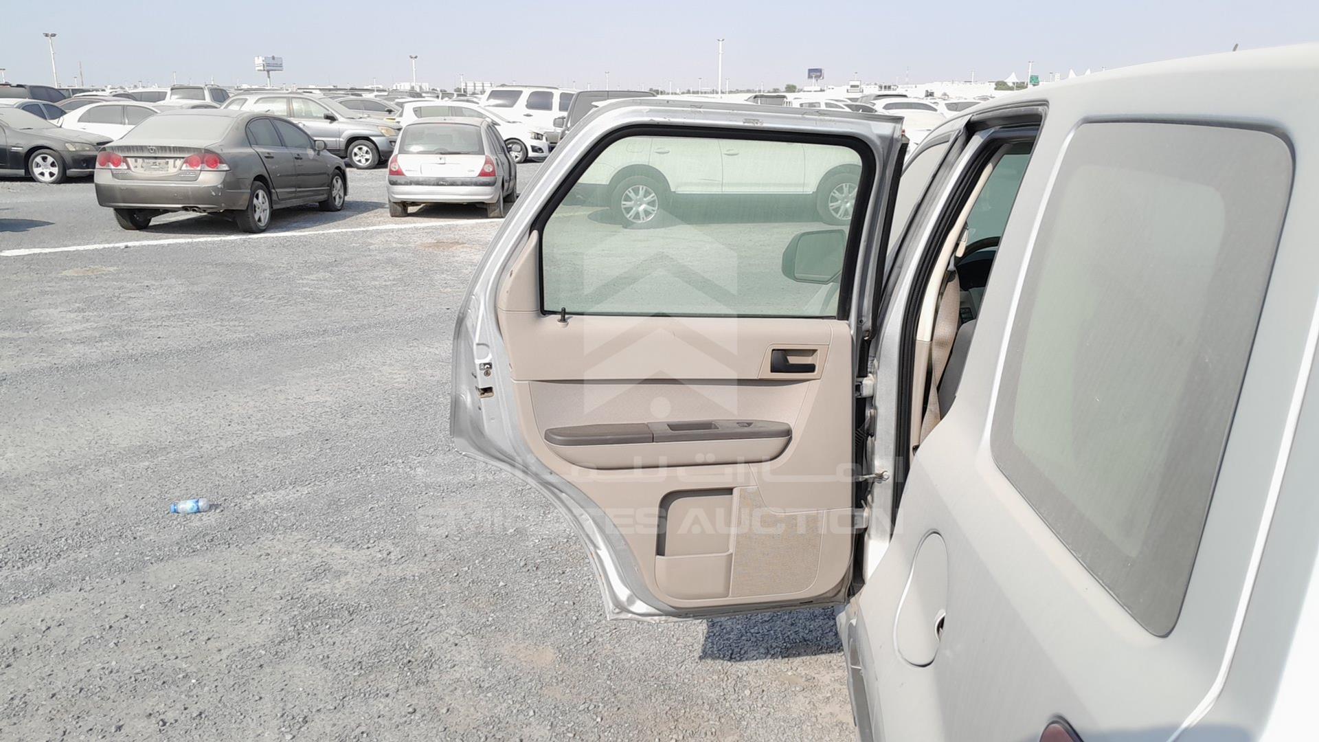 2010 FORD ESCAPE VIN: 1FMCU9CG1AKC12731