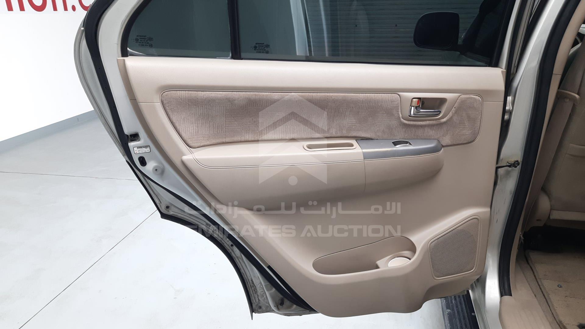 2006 TOYOTA FORTUNER VIN: MR1YU59G660006167