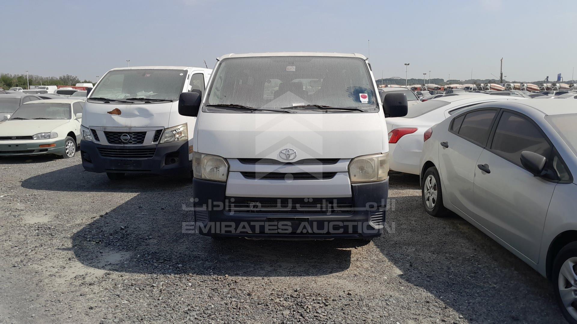 2015 TOYOTA HIACE VIN: JTGJX02P0F5041124