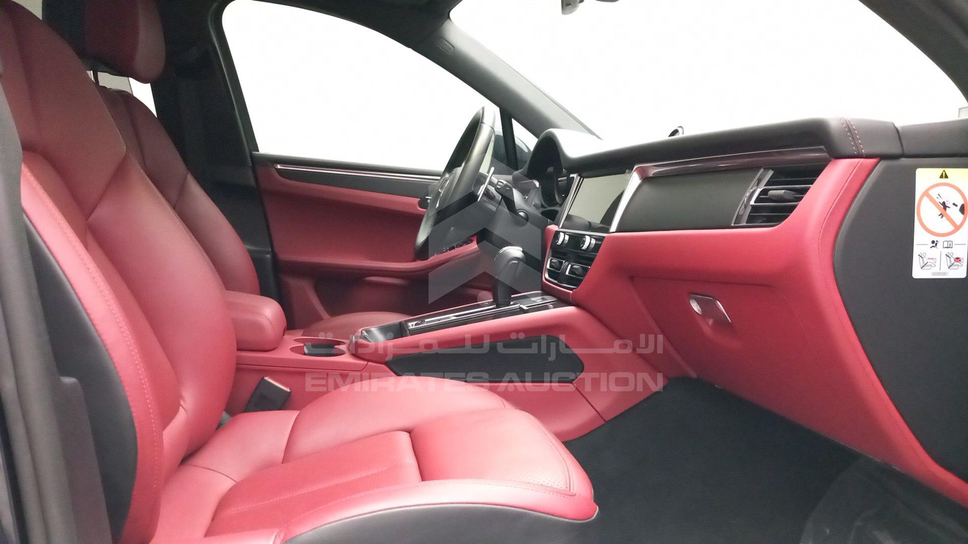 2022 PORSCHE MACAN VIN: WP1AA2A53NLB03067