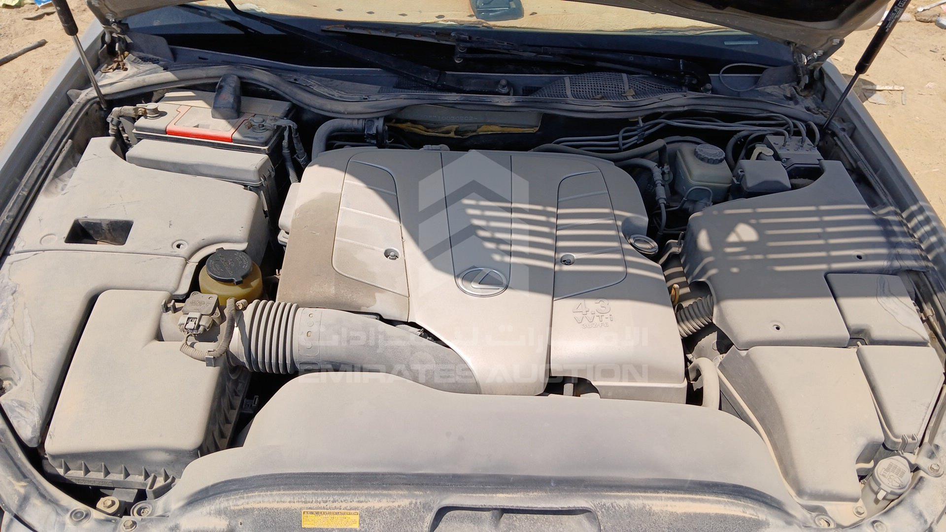 2001 LEXUS LS 430 VIN: JTHBN30F710030502