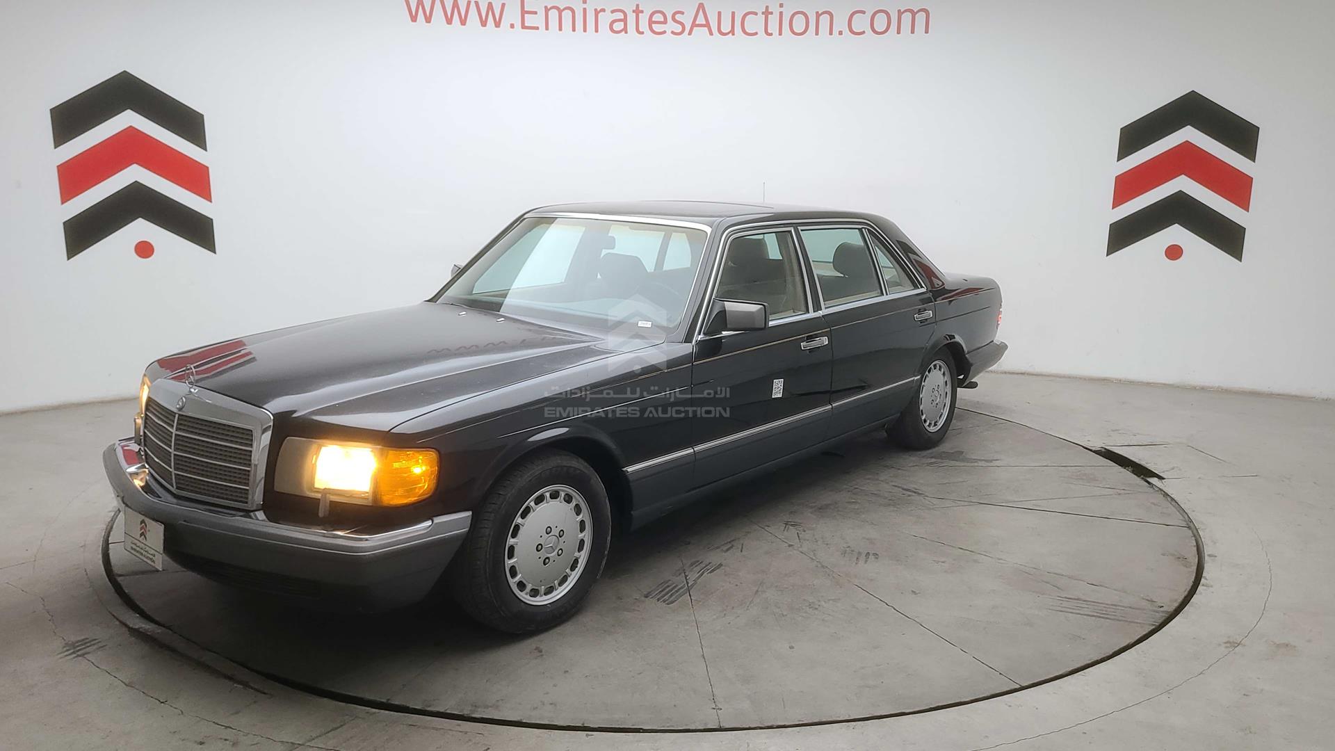 1990 MERCEDES SEL 560 VIN: WDBCA39E2LA503245