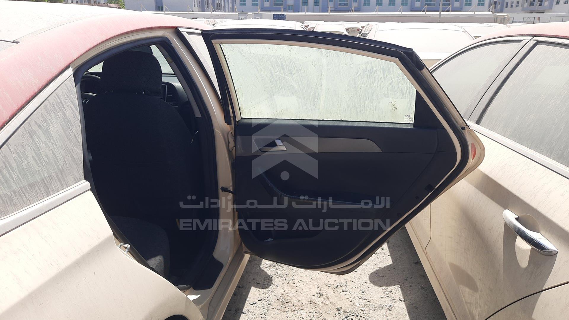 2019 HYUNDAI SONATA VIN: KMHE24139KA092931