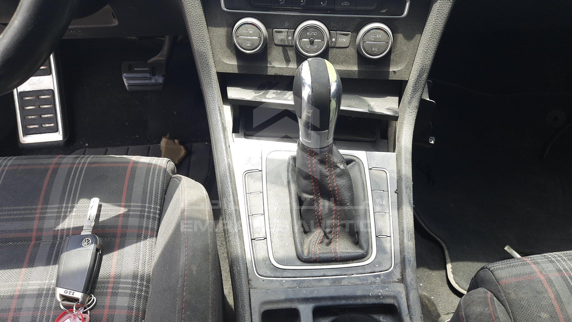 WVWFK2AUXFW000871 - 2015 Volkswagen GTI - #342837