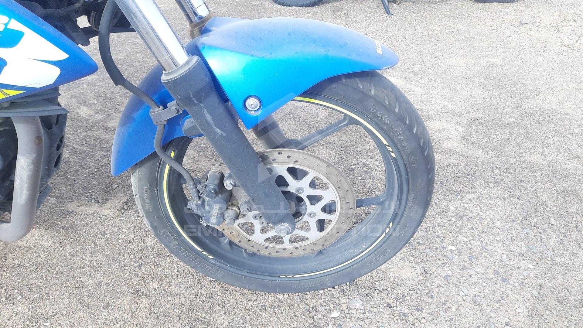 2021 SUZUKI MOTORBIKE VIN: MB8ED13B1M8100493
