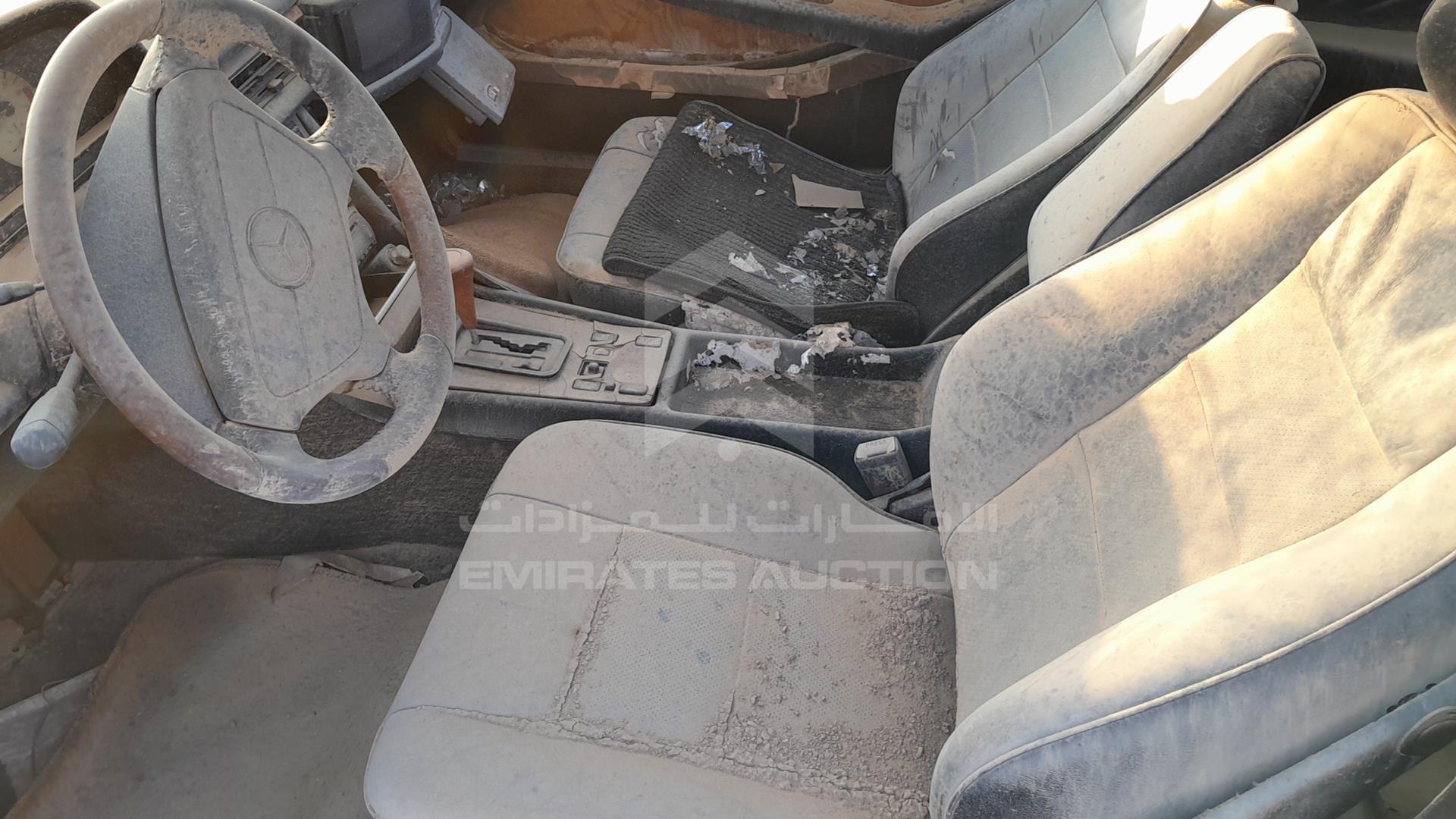 0 MERCEDES --- VIN: WDB1260451A534470