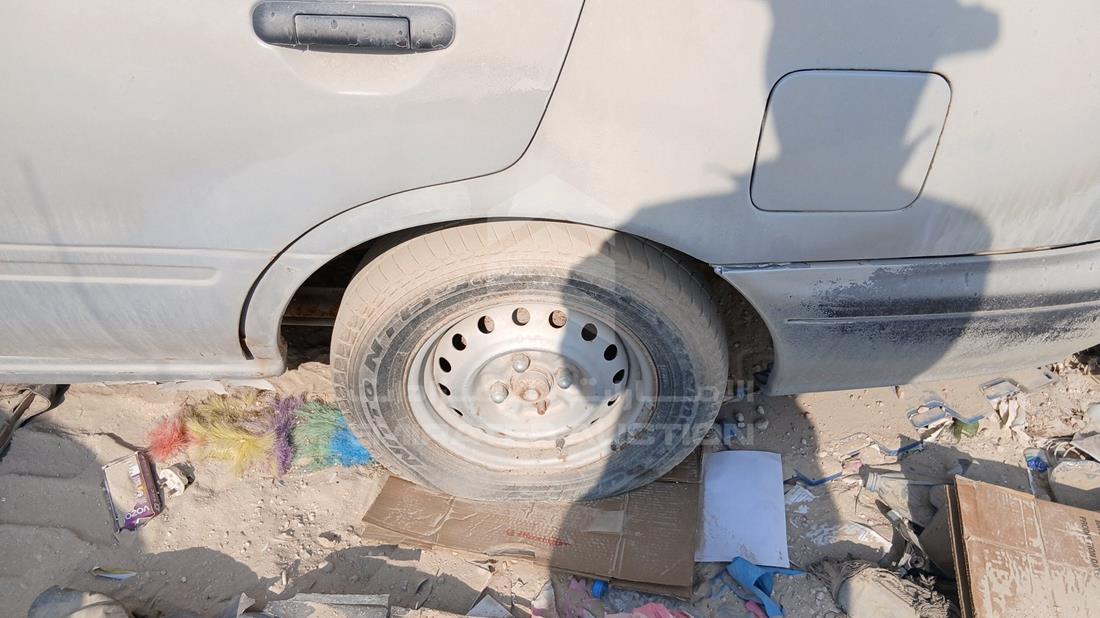 1999 Nissan Sunny — Rear Left Tyre — Photo 32
