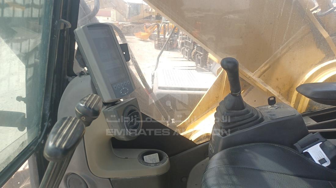 2020 CAT 340D2L — Front Left Driver Dashboard View — Photo 12