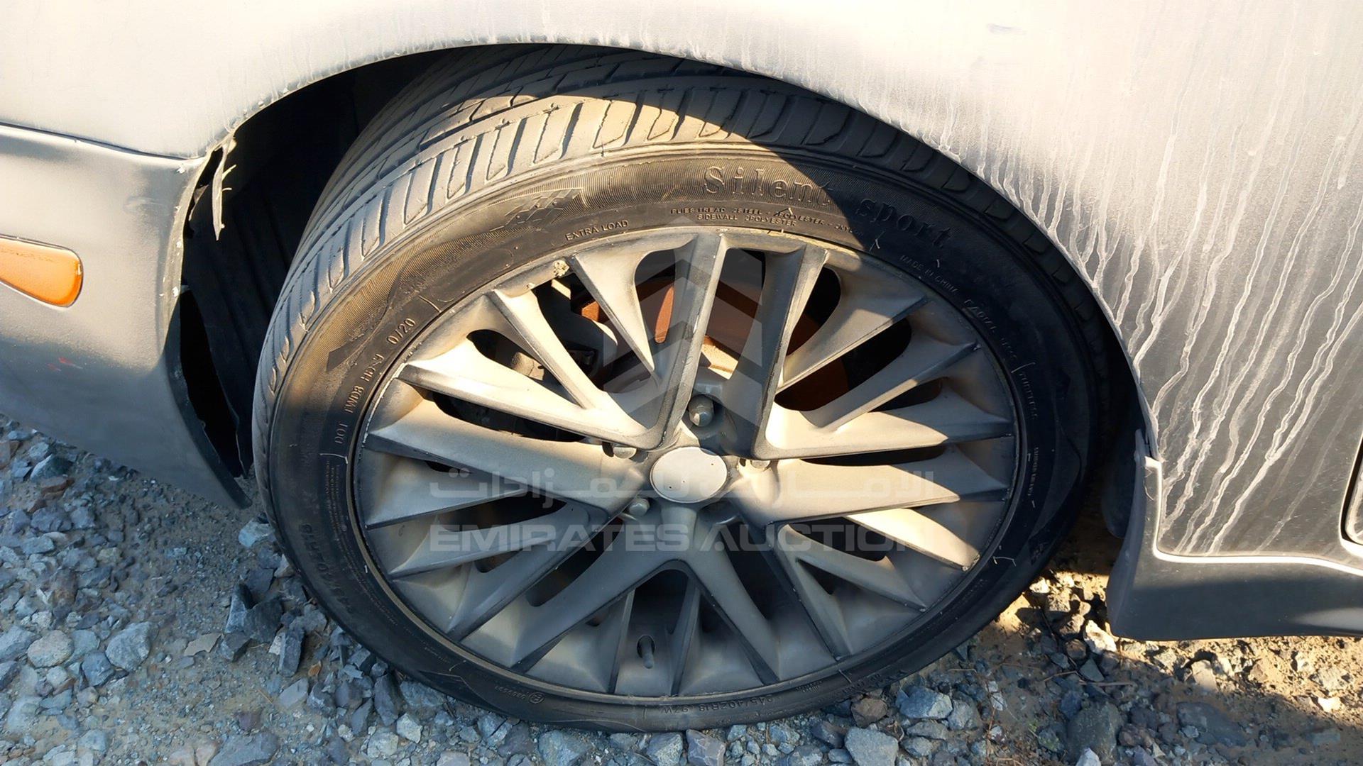 2001 INFINITI I 30 VIN: JNKCA31A41T009852