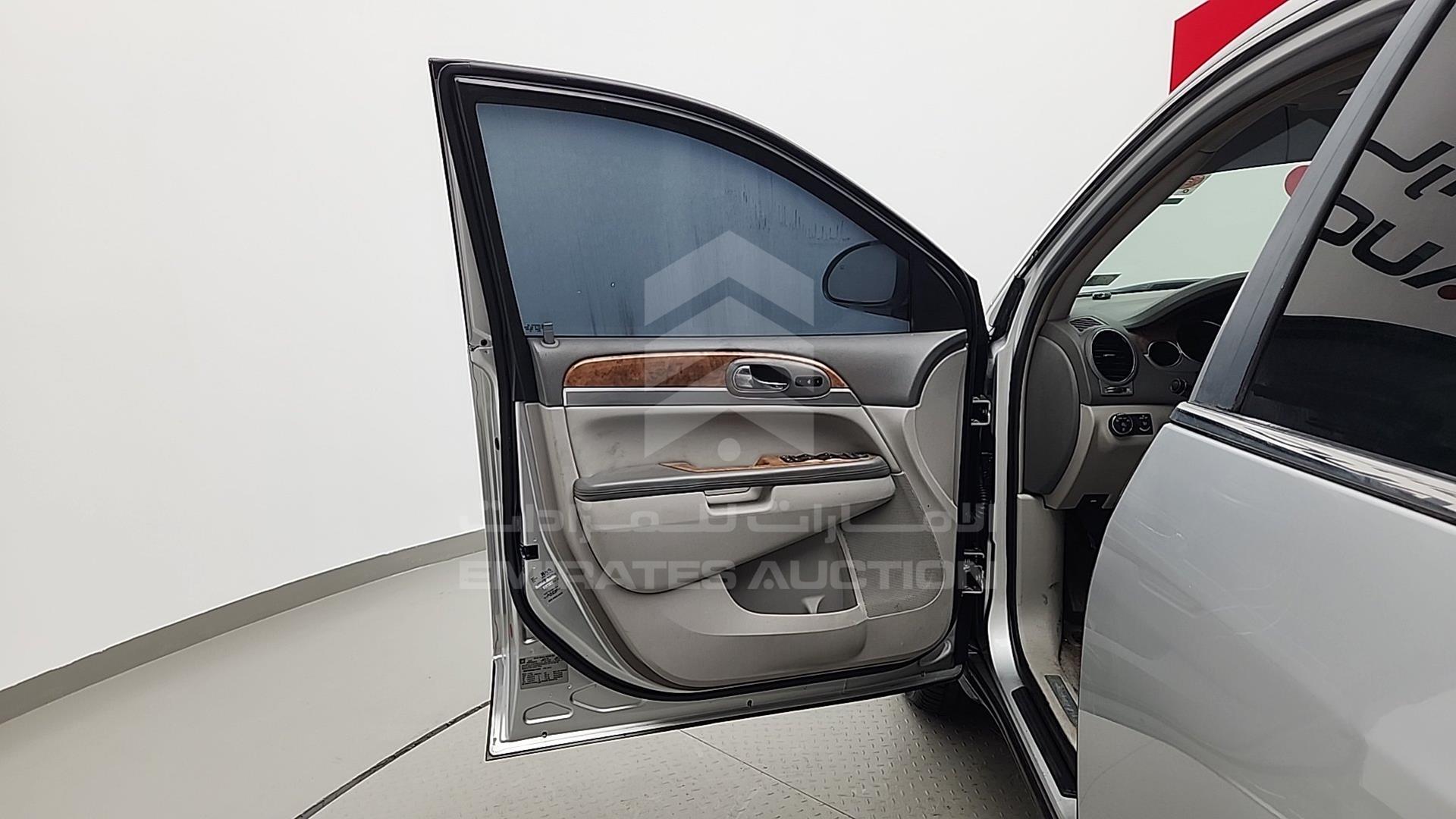 2009 BUICK ENCLAVE VIN: 5GAEV23D09J112484