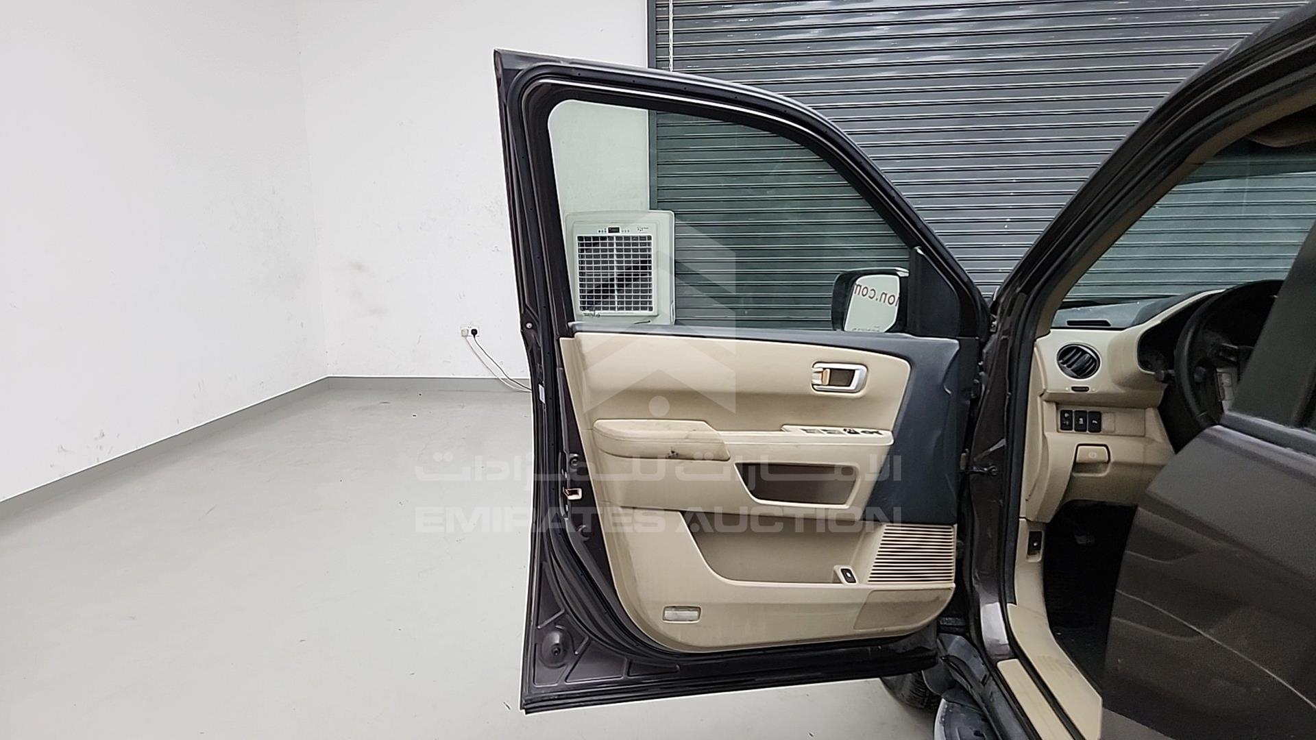 2012 HONDA PILOT VIN: 5FNYF4887CB704060