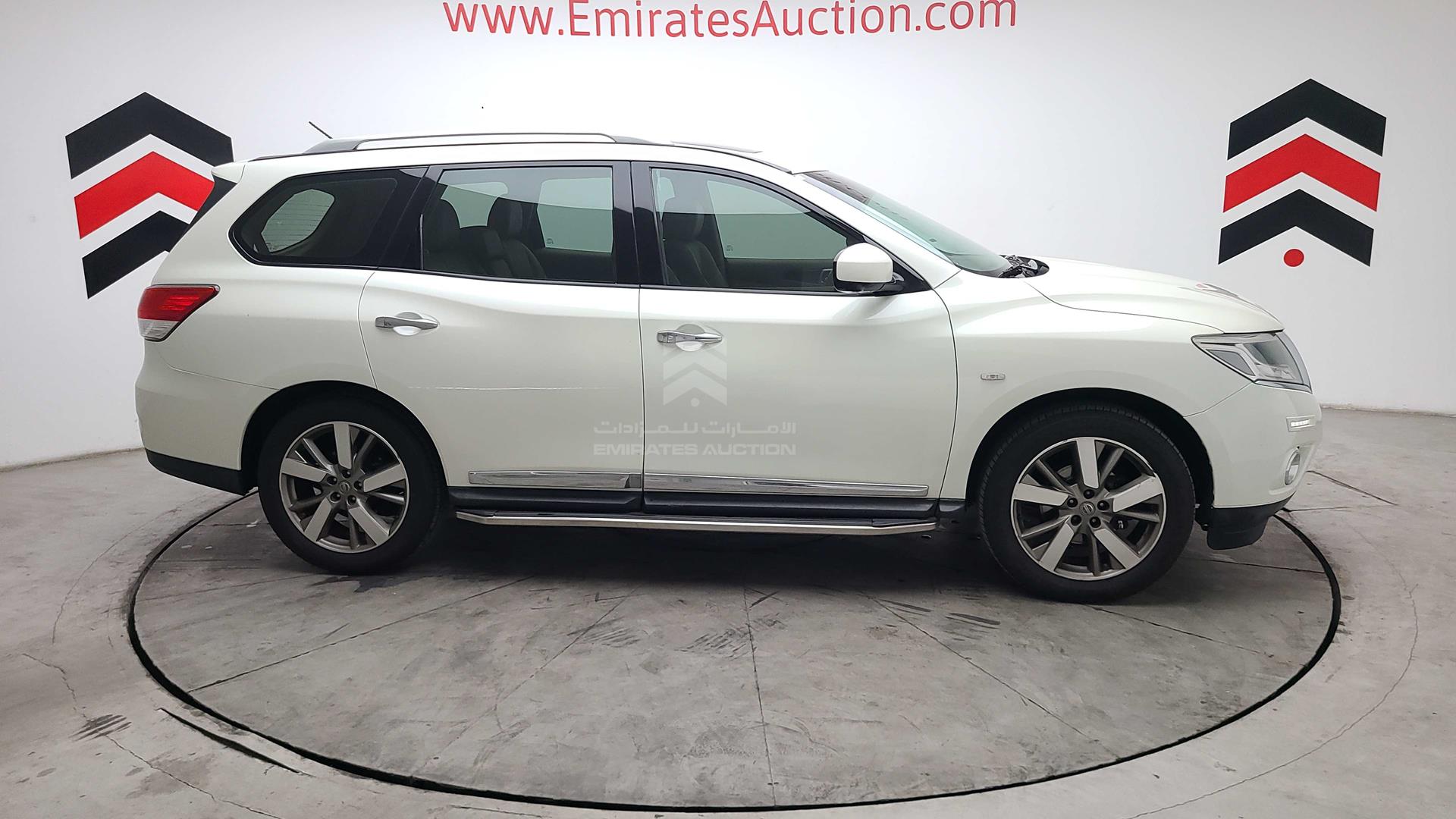 2015 NISSAN PATHFINDER VIN: 5N1AR2MM6FC643829