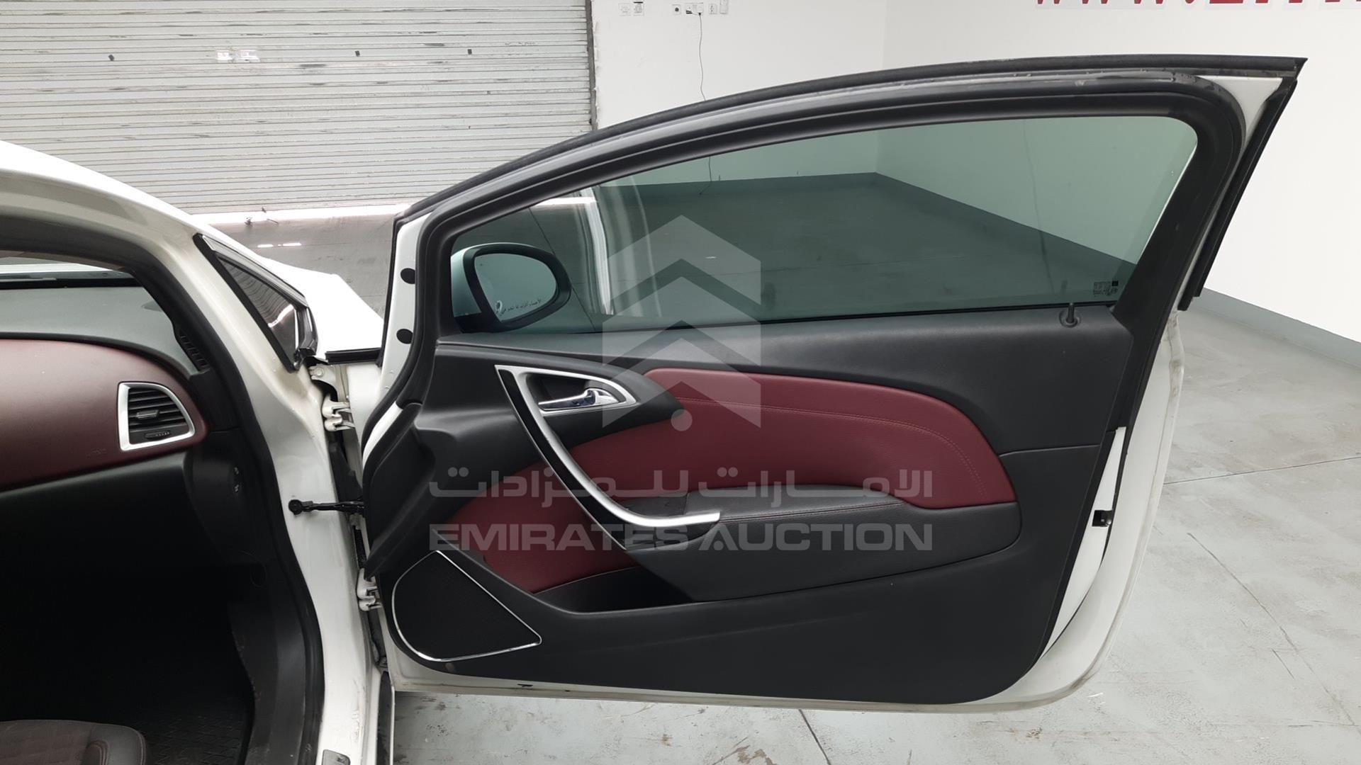 2013 OPEL ASTRA VIN: W0LPF2EZ1DG124824