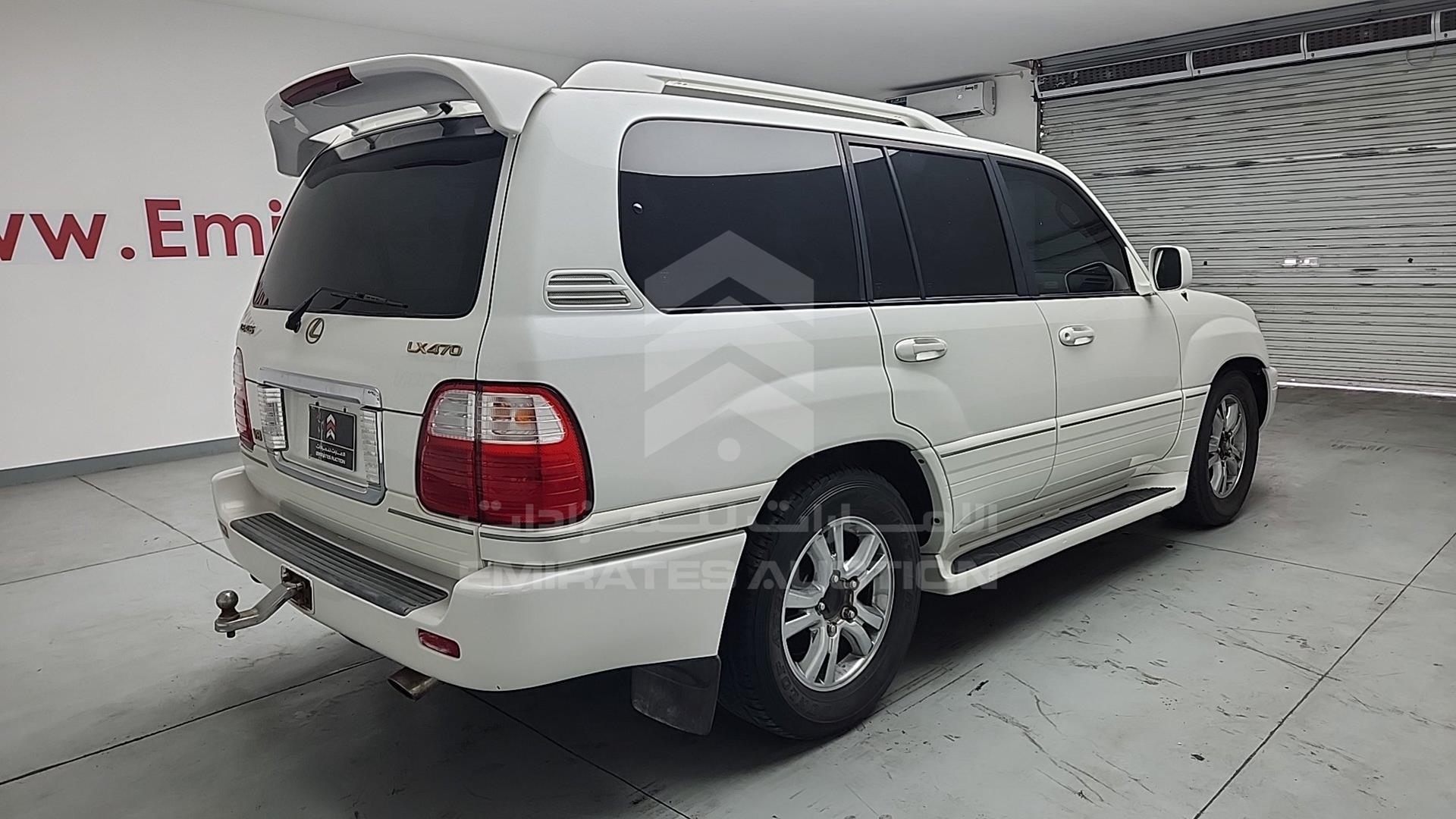 2005 LEXUS LX 470 VIN: JTJHT00W154003131