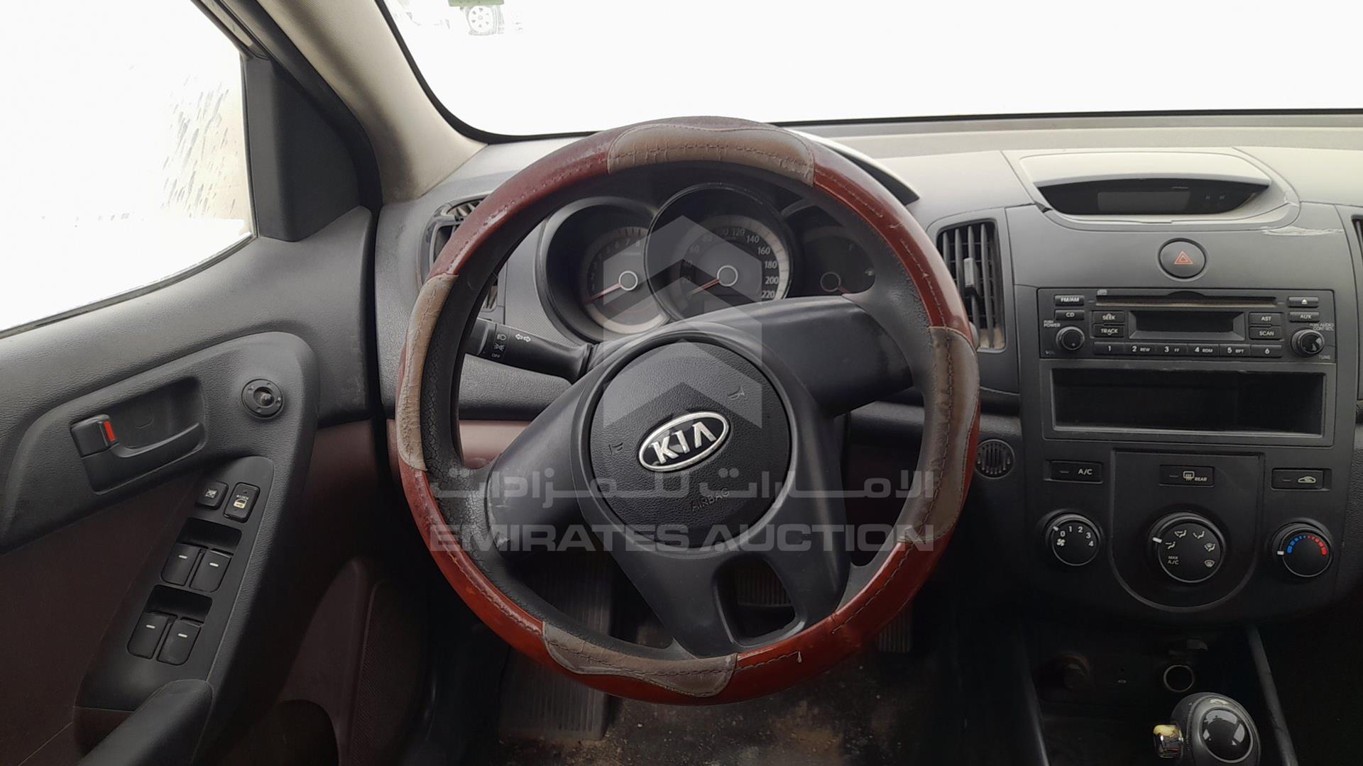 2013 KIA CERATO VIN: KNAFT4113D5785328