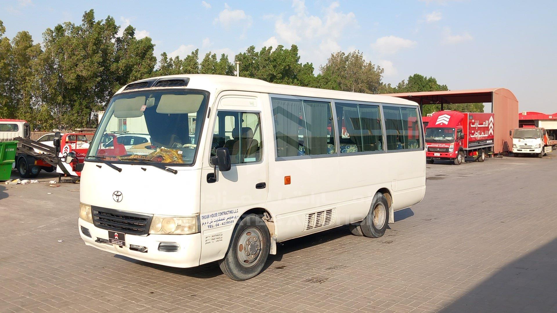 2014 TOYOTA COASTER VIN: JTGFK4186E4004069