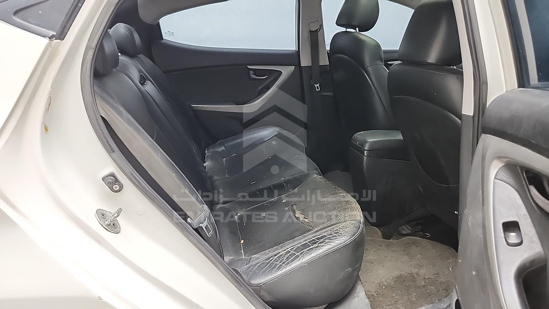 2012 HYUNDAI ELANTRA VIN: KMHDH41E6CU286117
