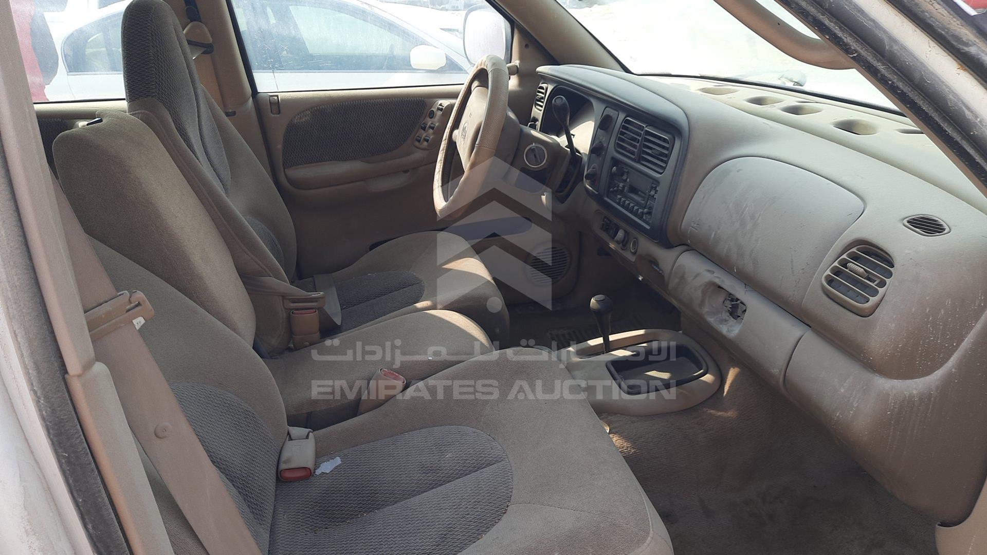2000 DODGE DURANGO VIN: 1B4HS28Z0YF261629