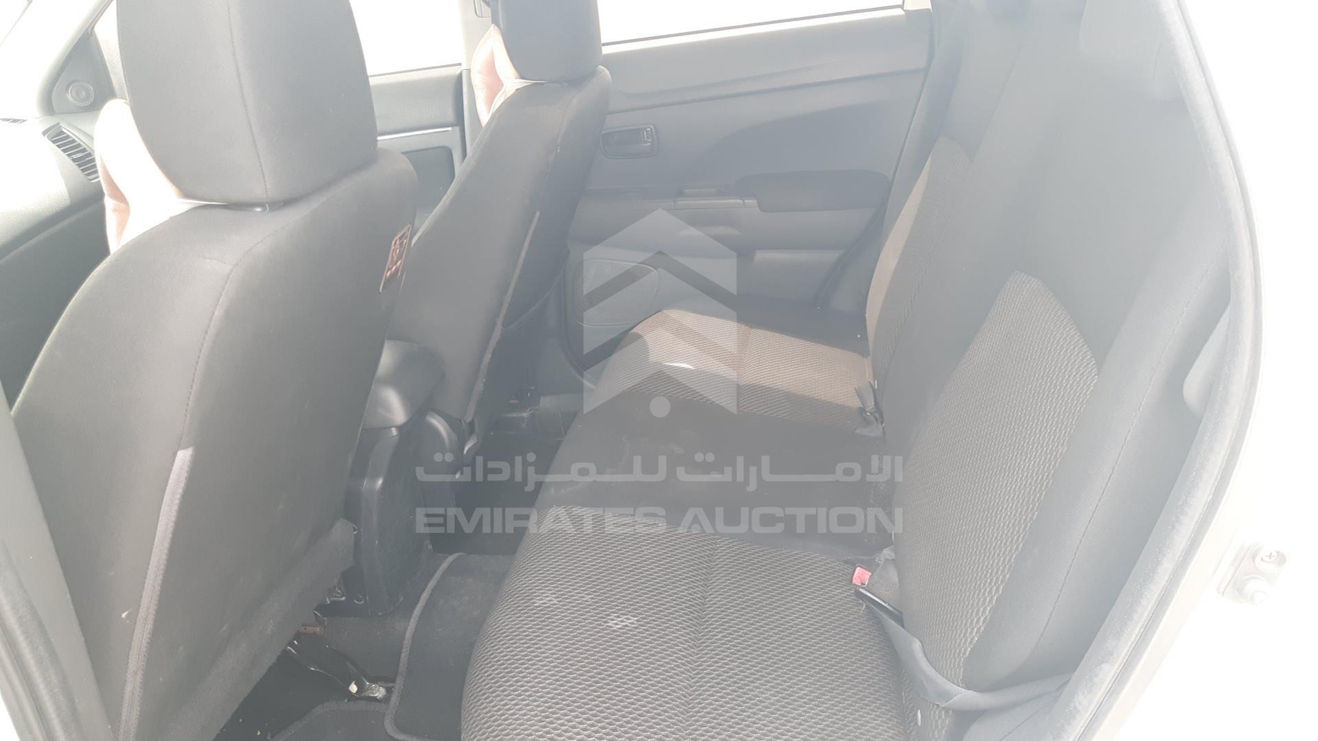 2017 MITSUBISHI ASX VIN: JE4LP21U5HZ703144