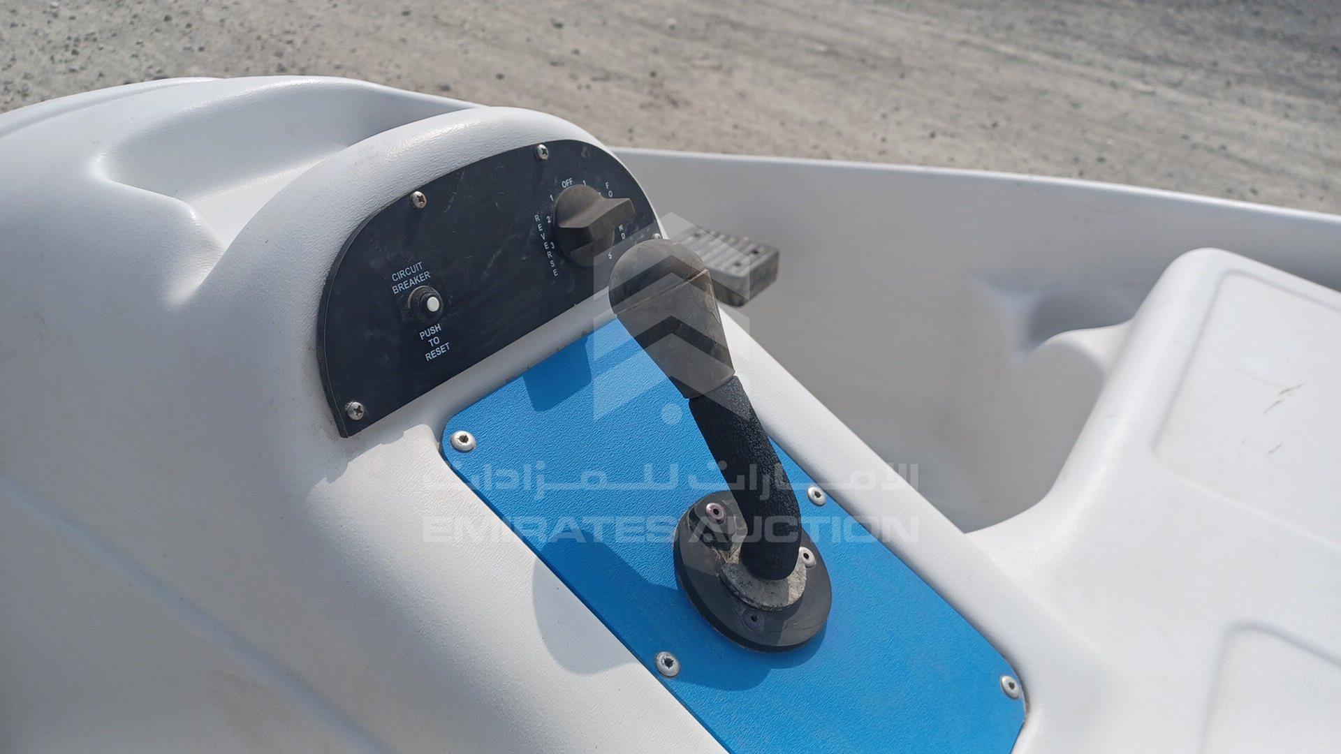 0 BOAT --- VIN: J0K10564C717