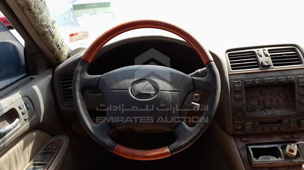 Lexus LS400 1998 JT8BH28F7W0136607 Image 12