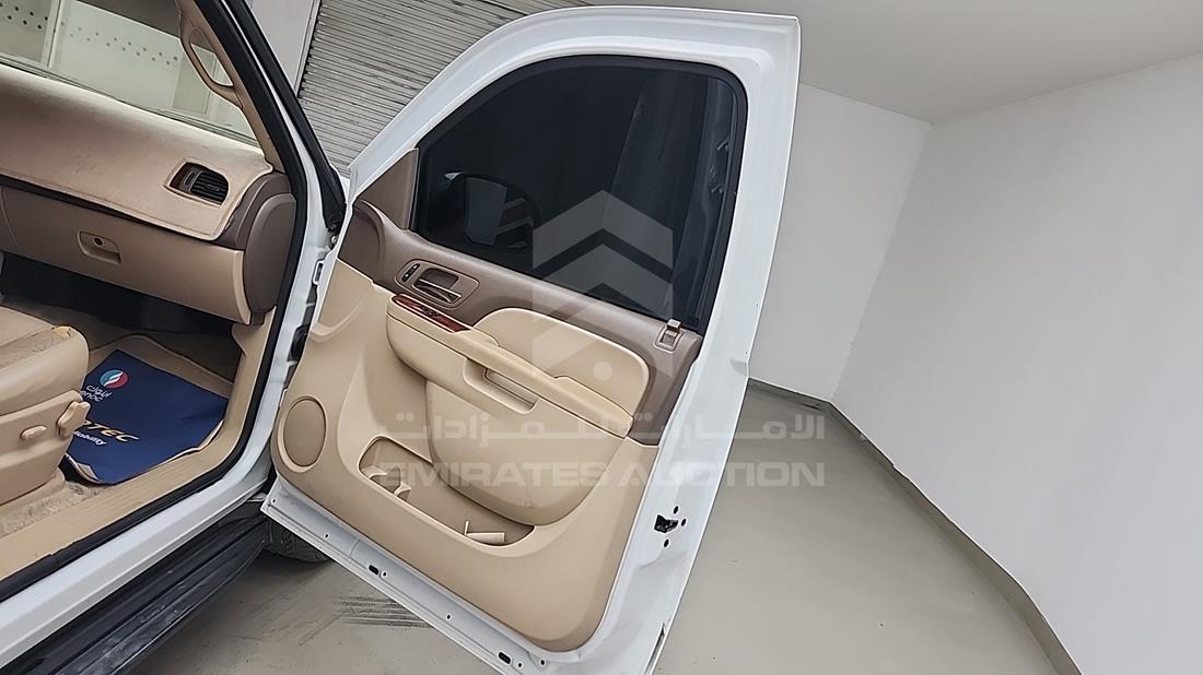 2012 Chevrolet Tahoe — Front Right Door — Photo 29