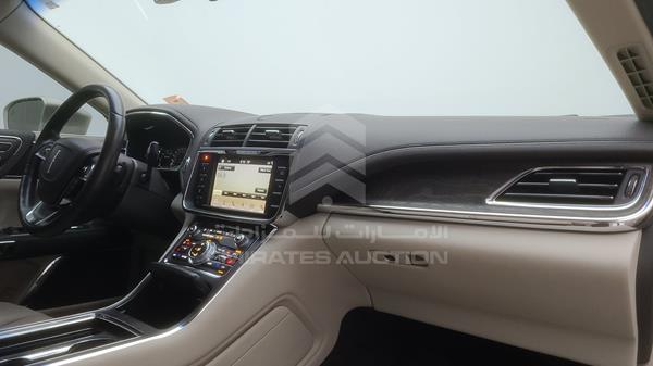Lincoln Continental 2017 1LN6L9SK9H5620330 Image 28