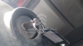 2014 Renault 440 — Keys — Photo 5 — Thumbnail
