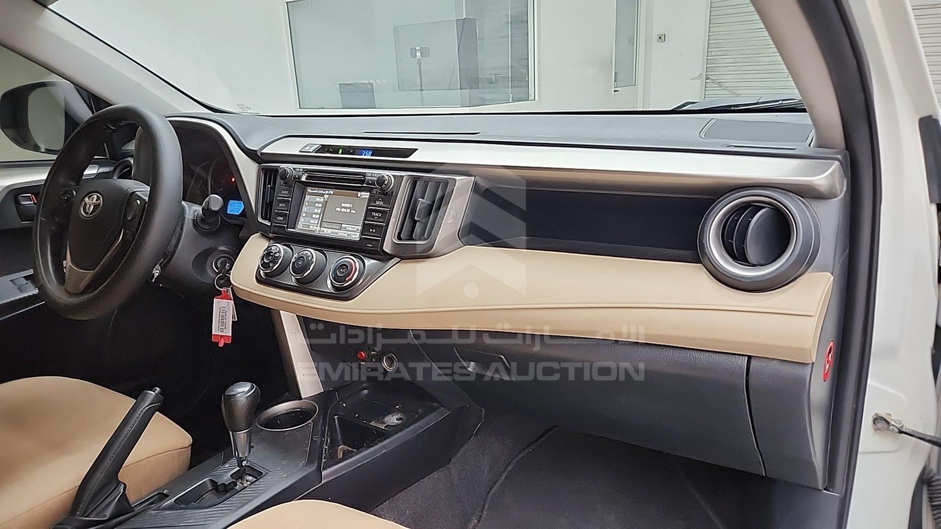 2014 TOYOTA RAV-4 VIN: JTMBF9EV3ED074934