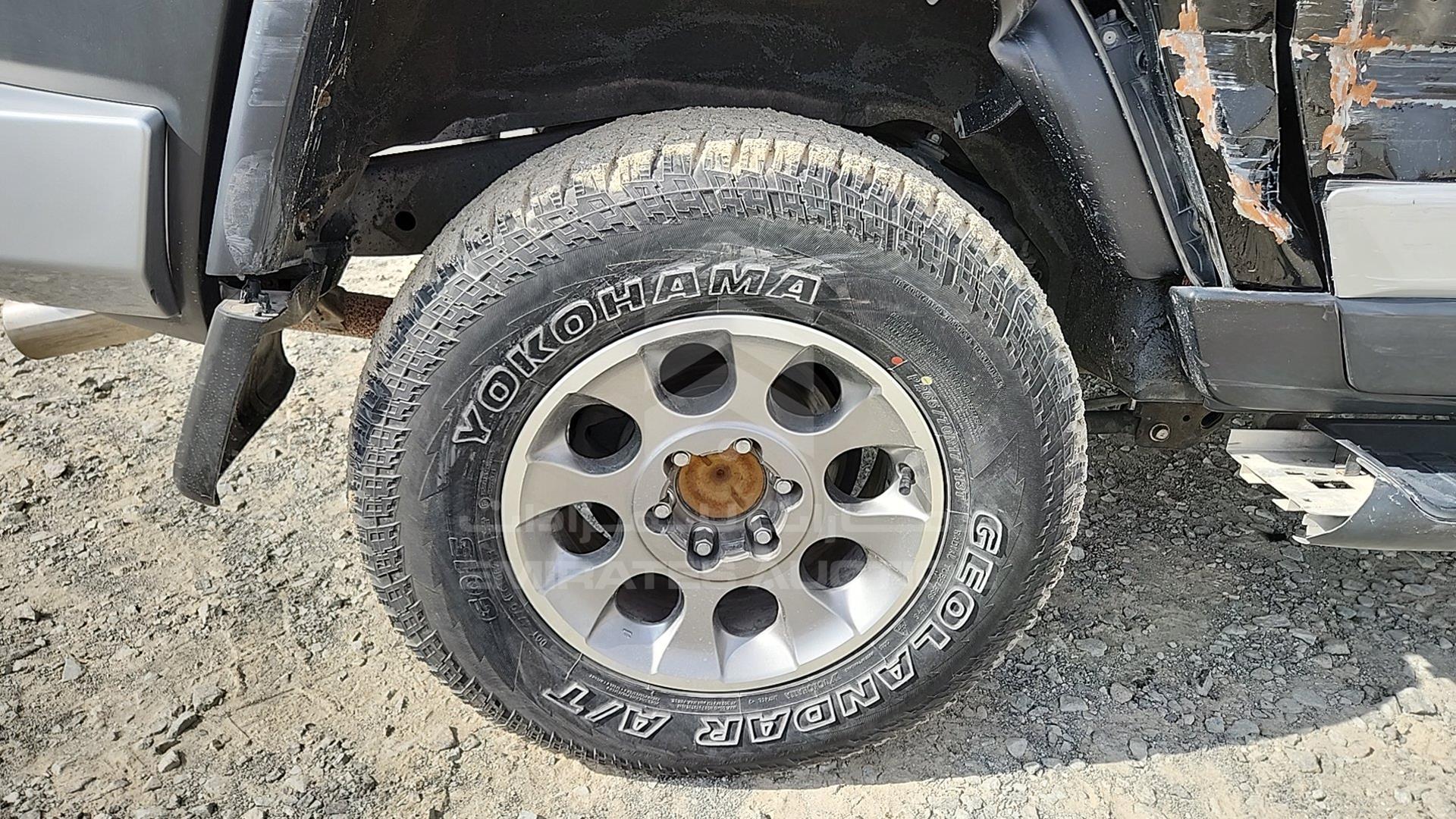 2012 TOYOTA FJ CRUISER VIN: JTEBU11F5CK125988