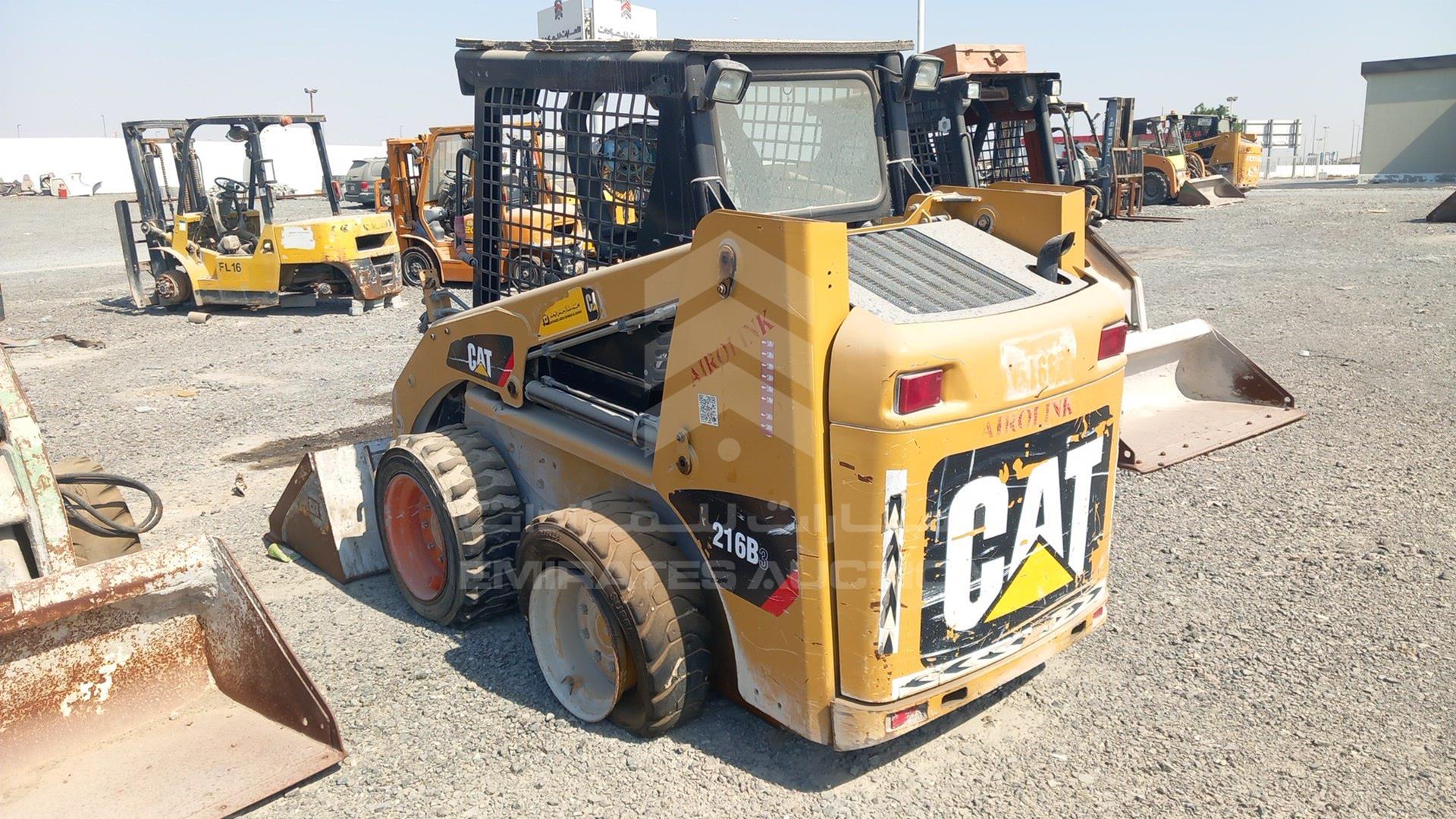 2019 CATERPILLAR 216B3 VIN: CAT0216BVPWK03233