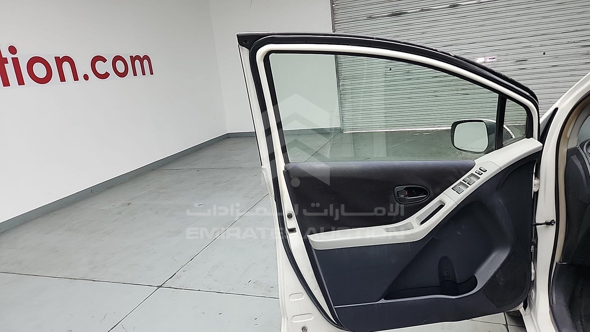 2008 TOYOTA YARIS VIN: JTDKW923085102058