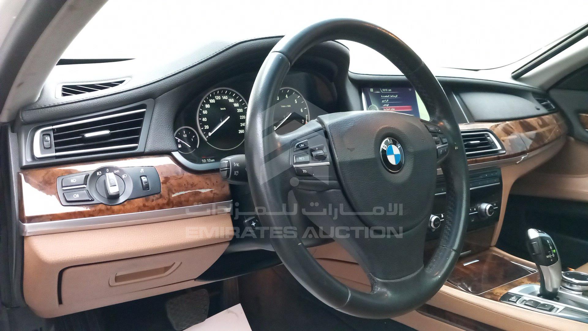 2014 BMW 730 VIN: WBAYE2102ED309335
