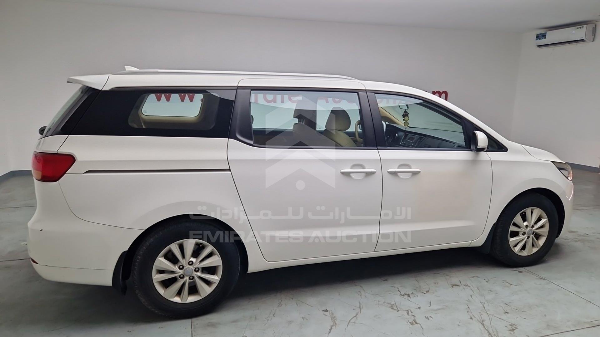 2016 KIA CARNIVAL VIN: KNAMB8128G6156978