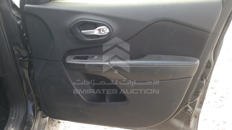 VIN: 1C4PJMDS5EW278931 Auction: EmiratesAuction Lot: 406573 VIN: 1C4PJMDS5EW278931 Jeep Cherokee 2014 BLACK Photo 26