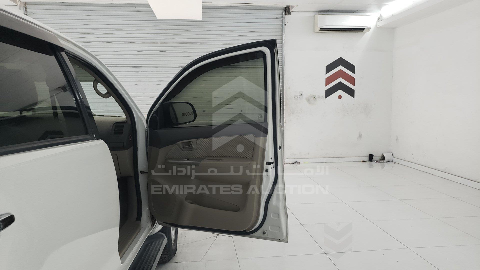 MHFYX59G0D8044989 - 2013 Toyota Fortuner - #356025