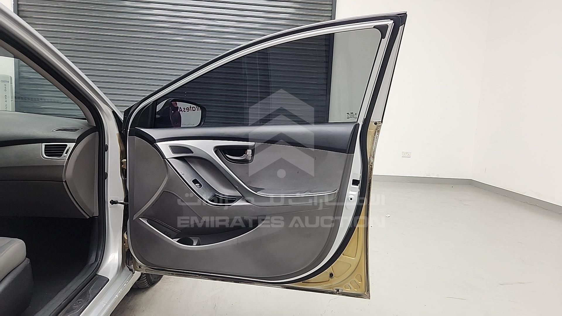 2015 HYUNDAI ELANTRA VIN: KMHDG41C5FU130088