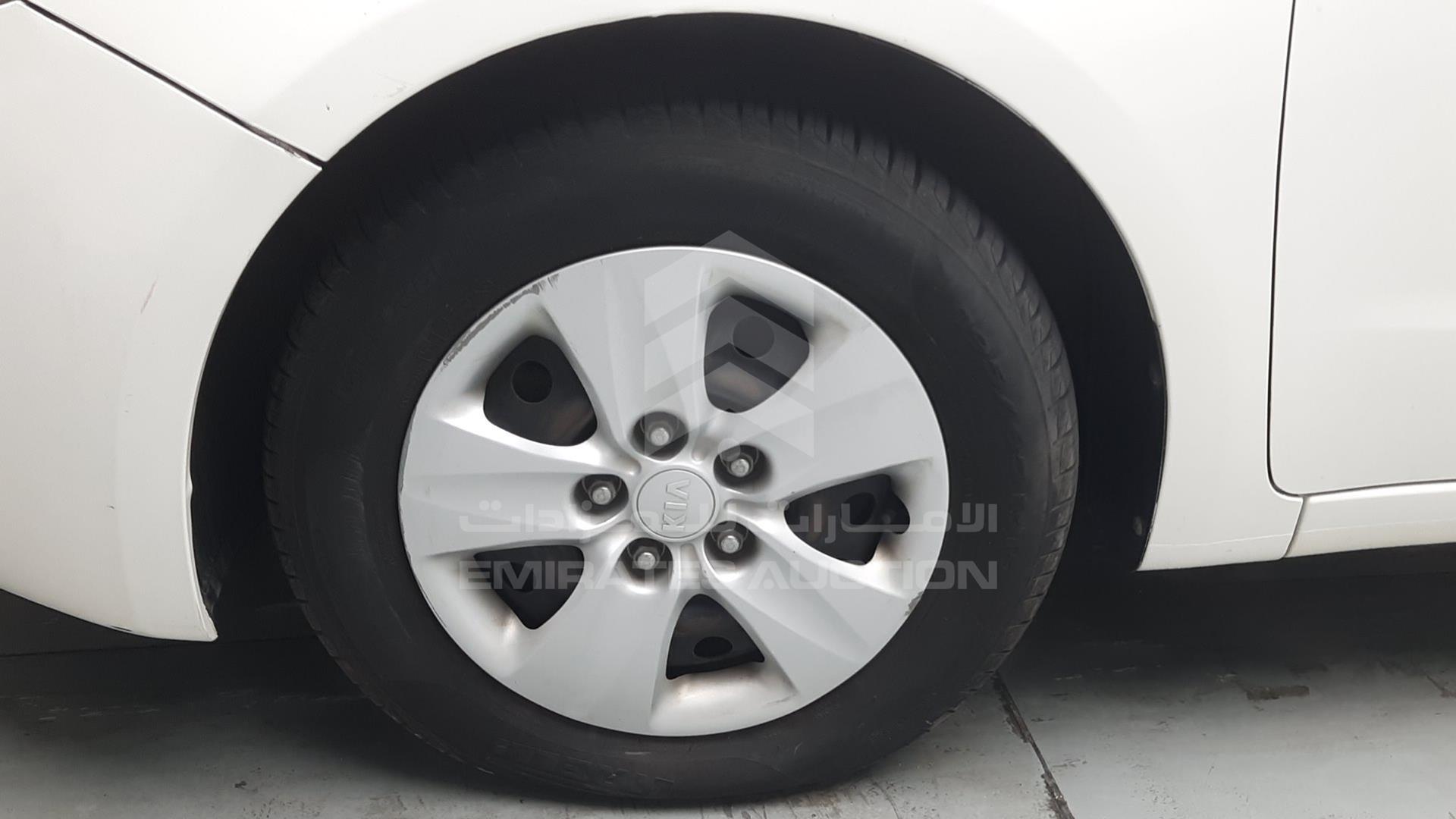 2015 KIA CERATO VIN: KNAFJ4118F5876765