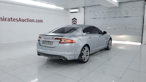 Jaguar XF 2011 SAJAA07D8BFR97003 Image 32