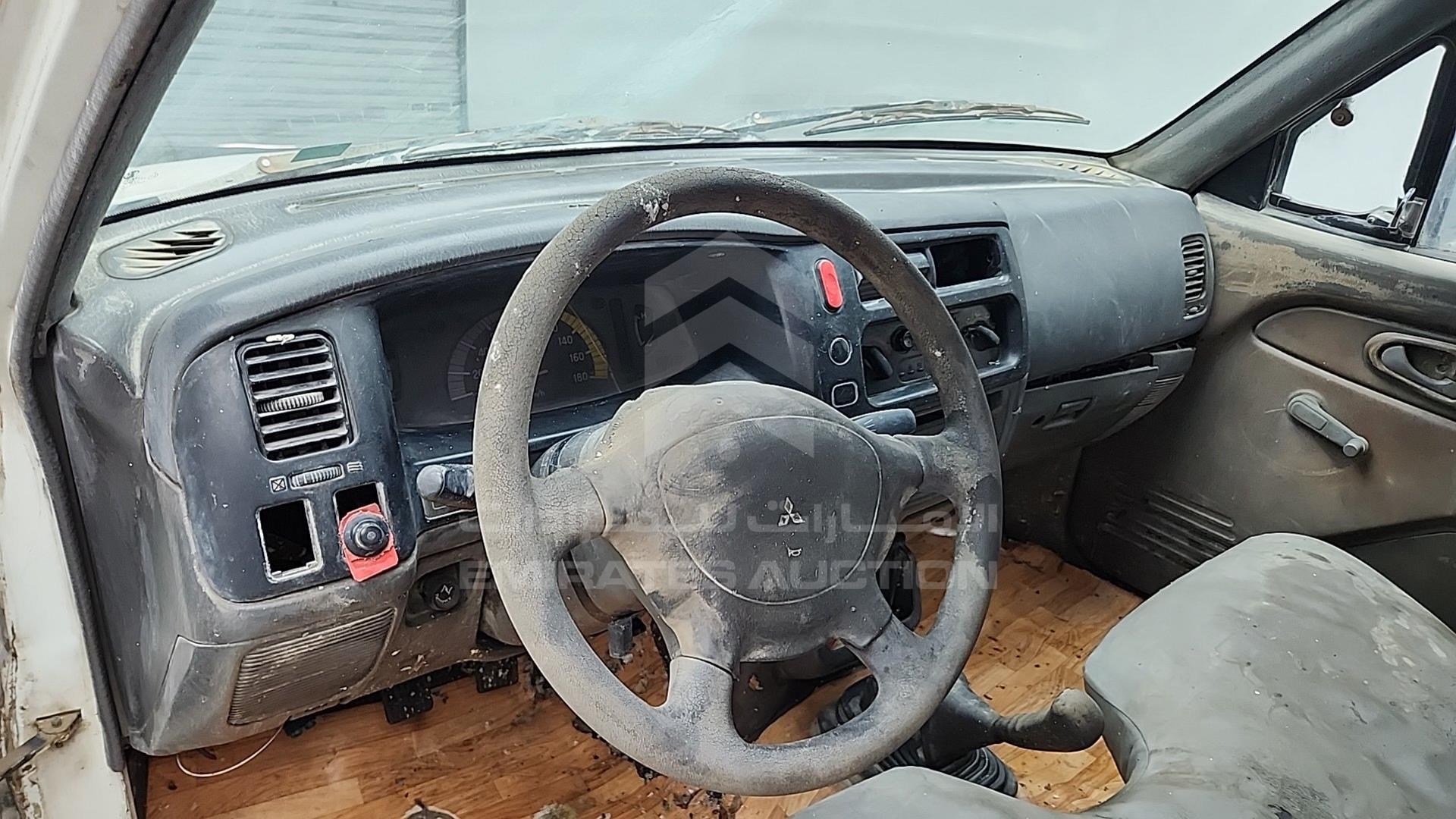 1998 MITSUBISHI L 200 VIN: MMBJNK640WD062214