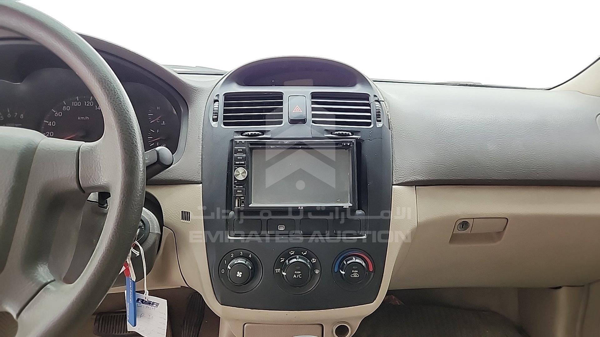 2005 KIA CERATO VIN: KNAFE223455171999