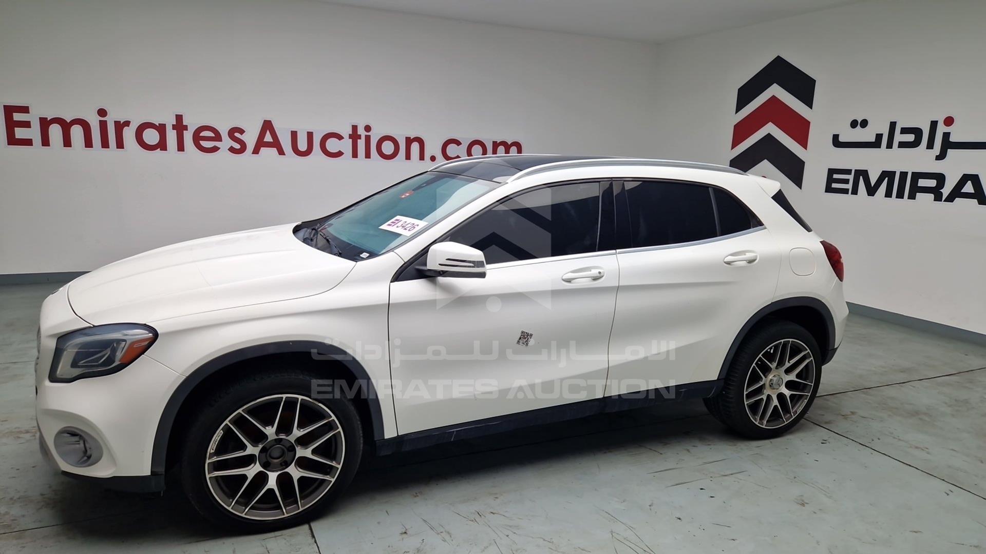 2019 MERCEDES GLA 250 VIN: WDCTG4GB9KJ563885