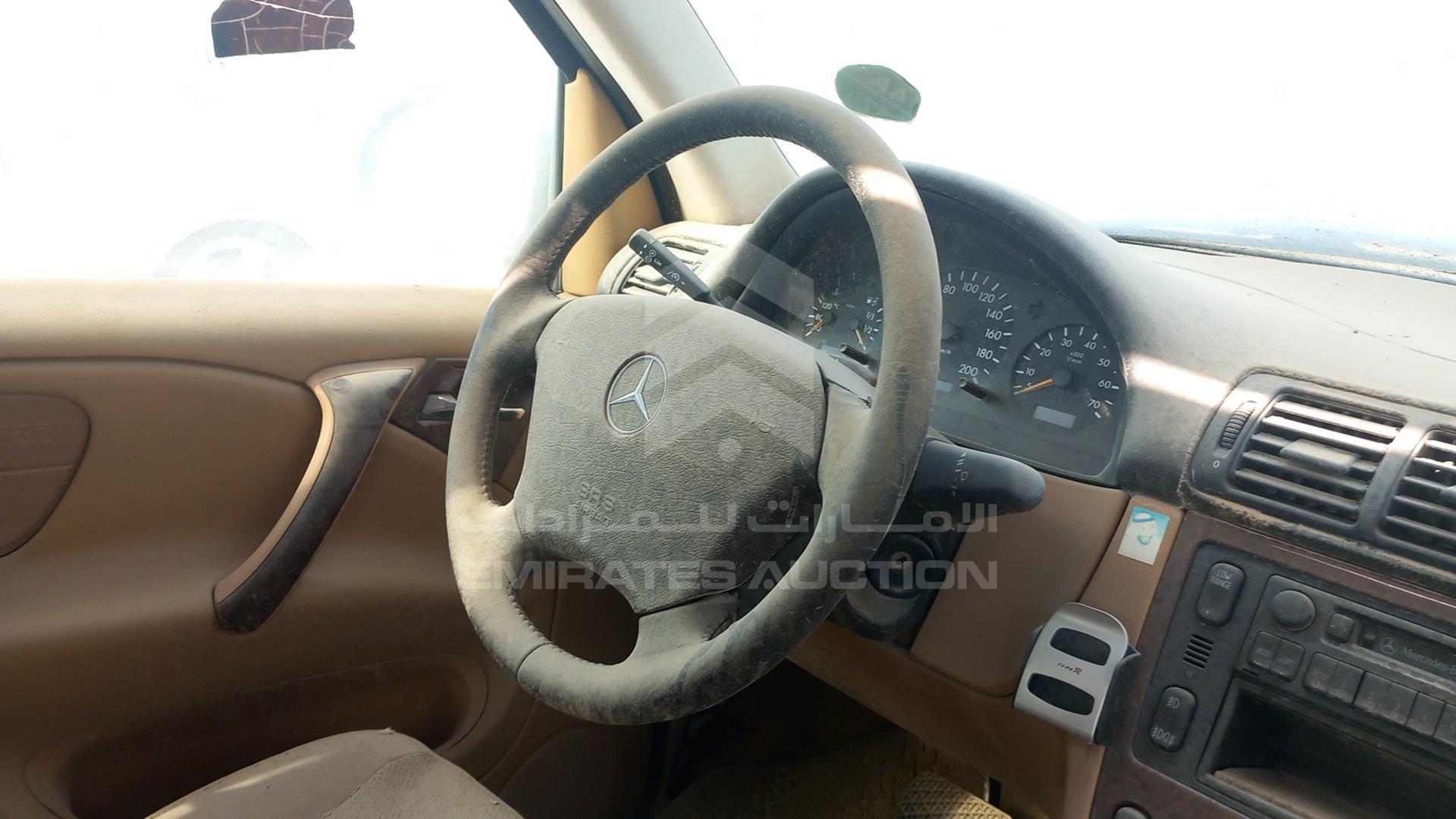 0 MERCEDES --- VIN: WDC1631541A062888