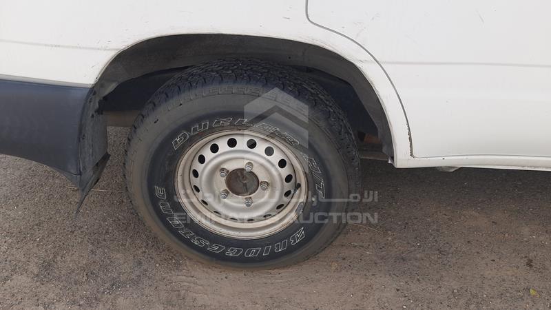 VIN: JTGHJ01J473010873 Auction: EmiratesAuction Lot: 342856 JTGHJ01J473010873 Toyota Land Cruiser 2007 WHITE Photo 28
