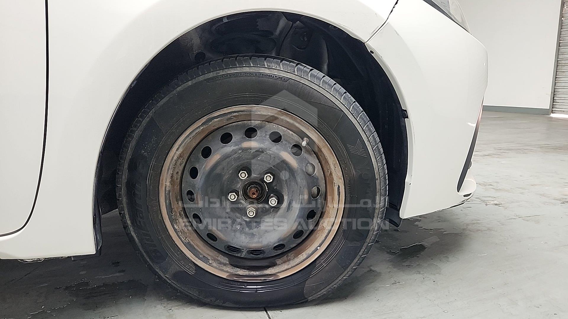 2019 TOYOTA COROLLA VIN: RKLBB9HE5K5227362