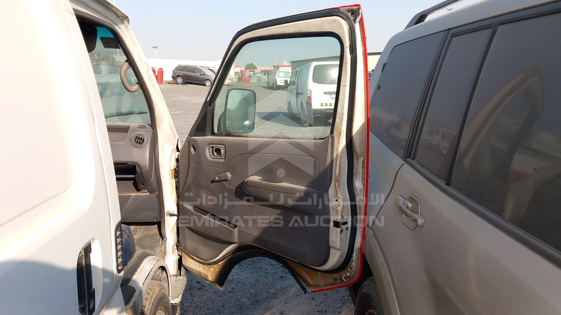 2005 NISSAN URVAN VIN: JN6FE53S15X402563