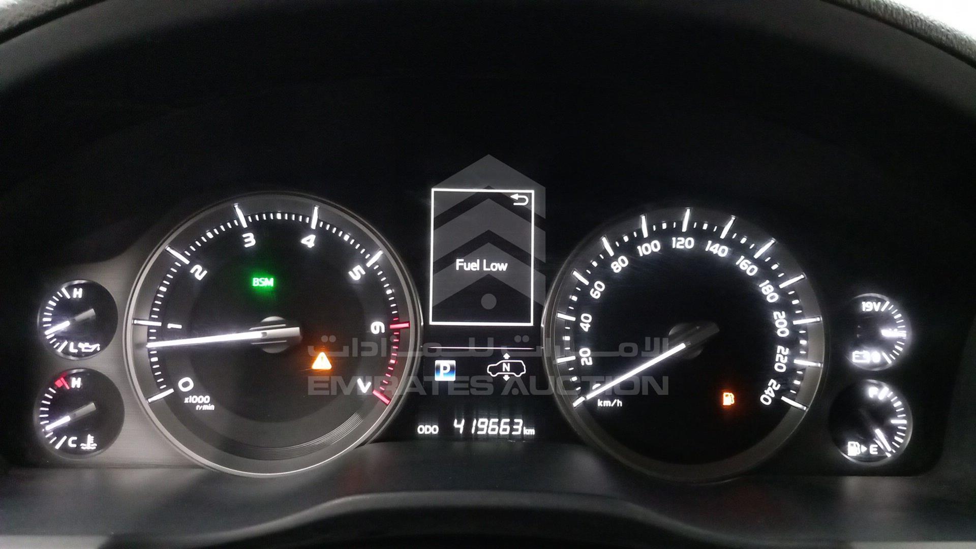 2016 TOYOTA LAND CRUISER VIN: JTMHX05J1G4109165
