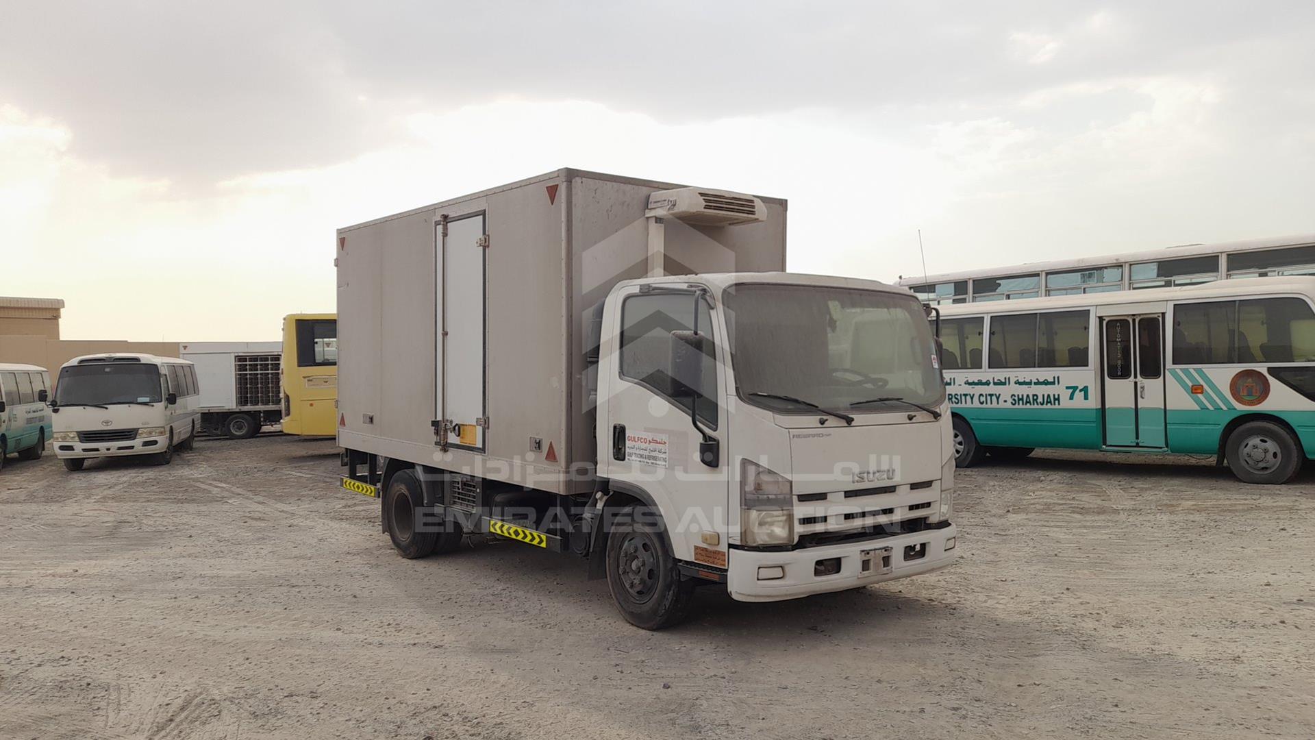 2017 ISUZU NPR VIN: JAAKP34H4H7P07991