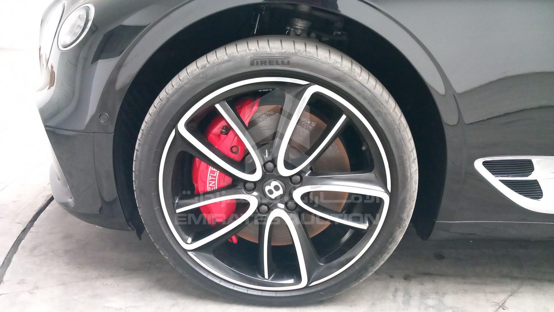 2021 BENTLEY GT VIN: SCBCF1ZG7MC086416