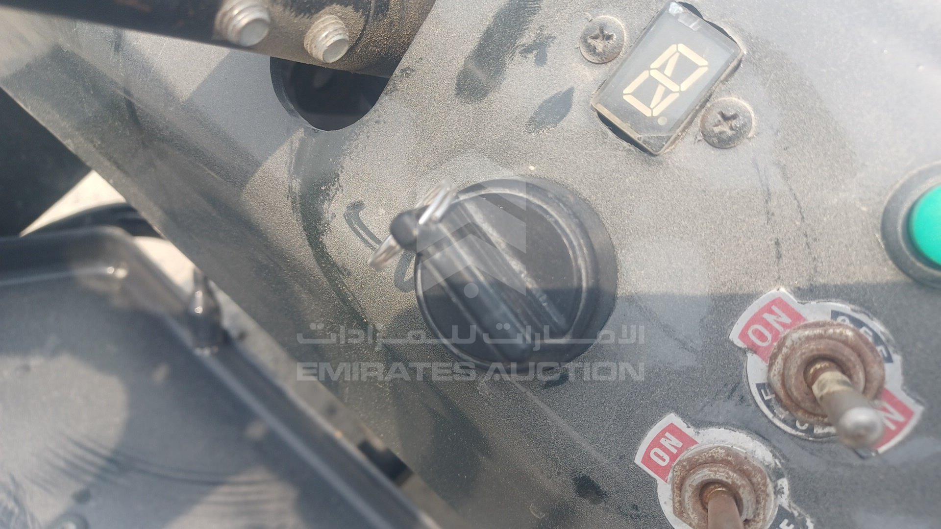 0 BUGGY --- VIN: LQBAJFGH6GI005305